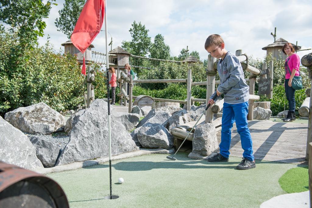 Sunparks Oostduinkerke - Plopsaland Hotel Eksteriør billede