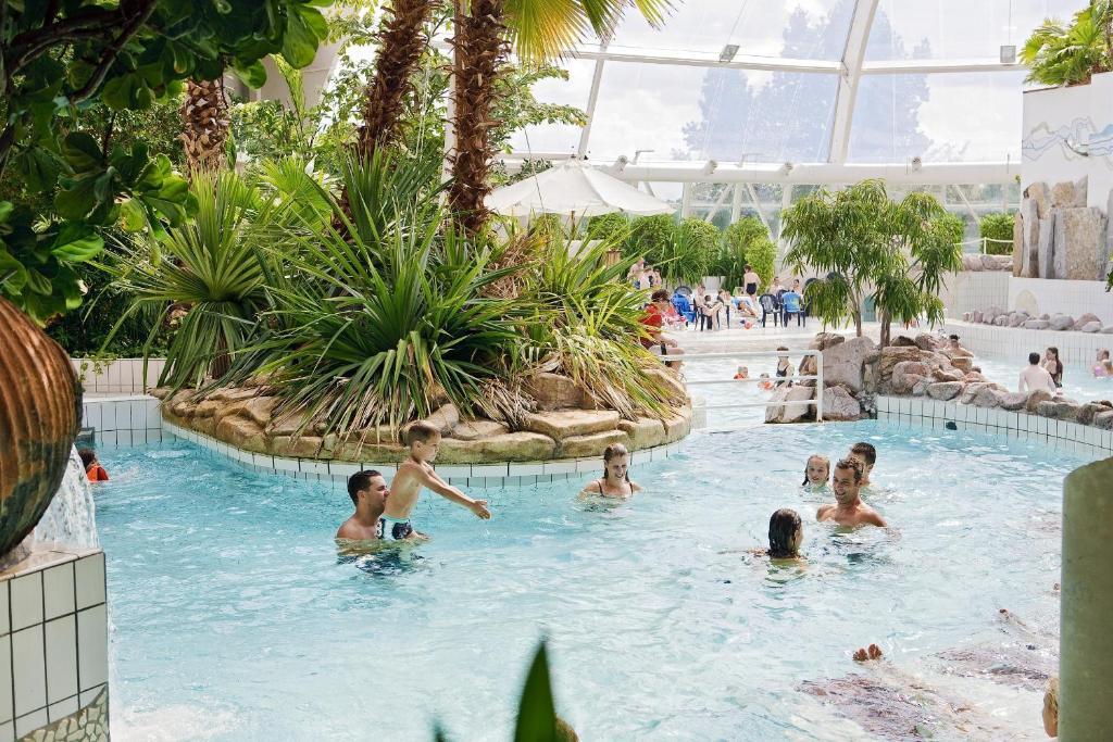 Sunparks Oostduinkerke - Plopsaland Hotel Eksteriør billede